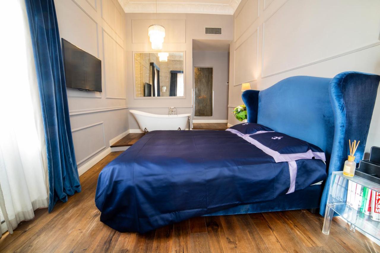 Relais San Lorenzo In Lucina Gjestgiverier