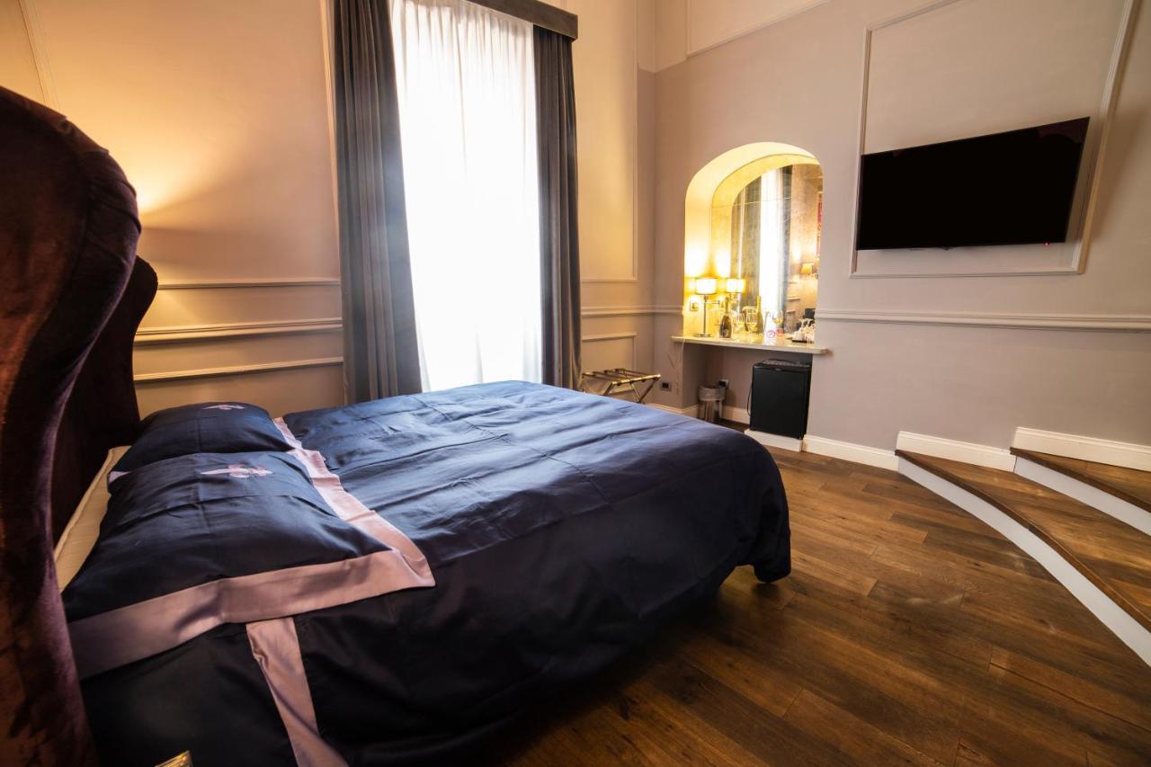 Relais San Lorenzo In Lucina * Roma