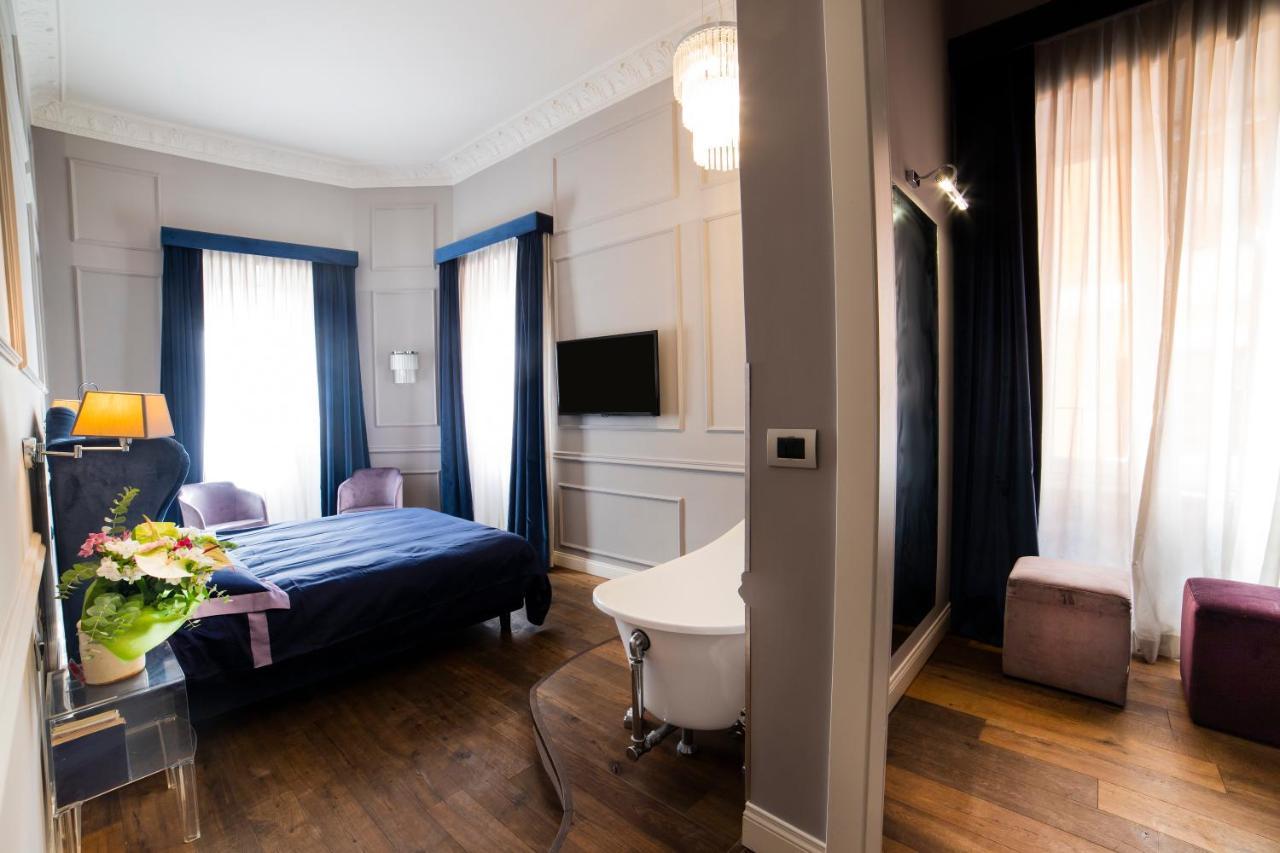 Relais San Lorenzo In Lucina Gjestgiverier Roma