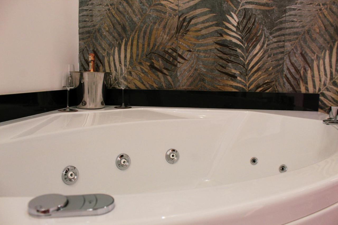 Lion Luxury Pensión Roma