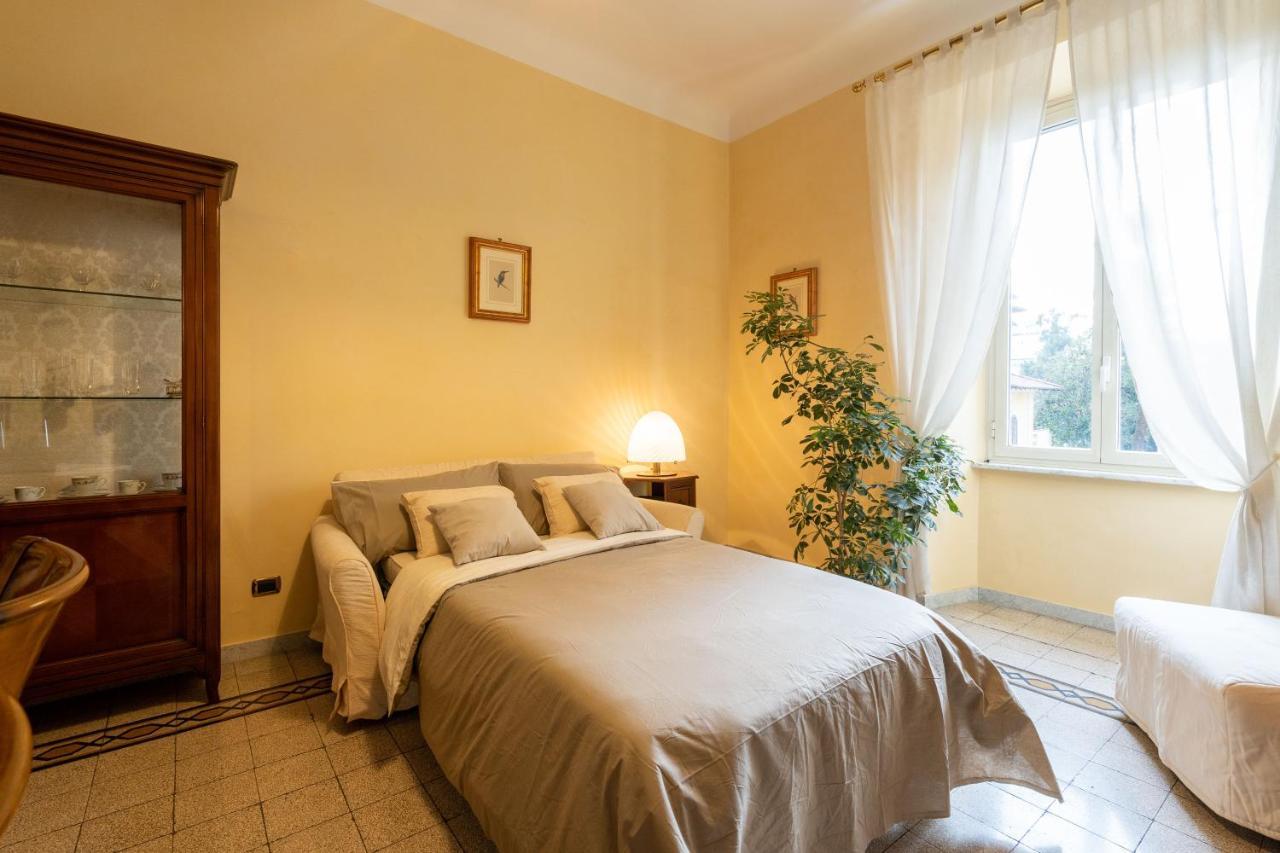 Ampio Con Vinili In Centro Storico Apartamento
