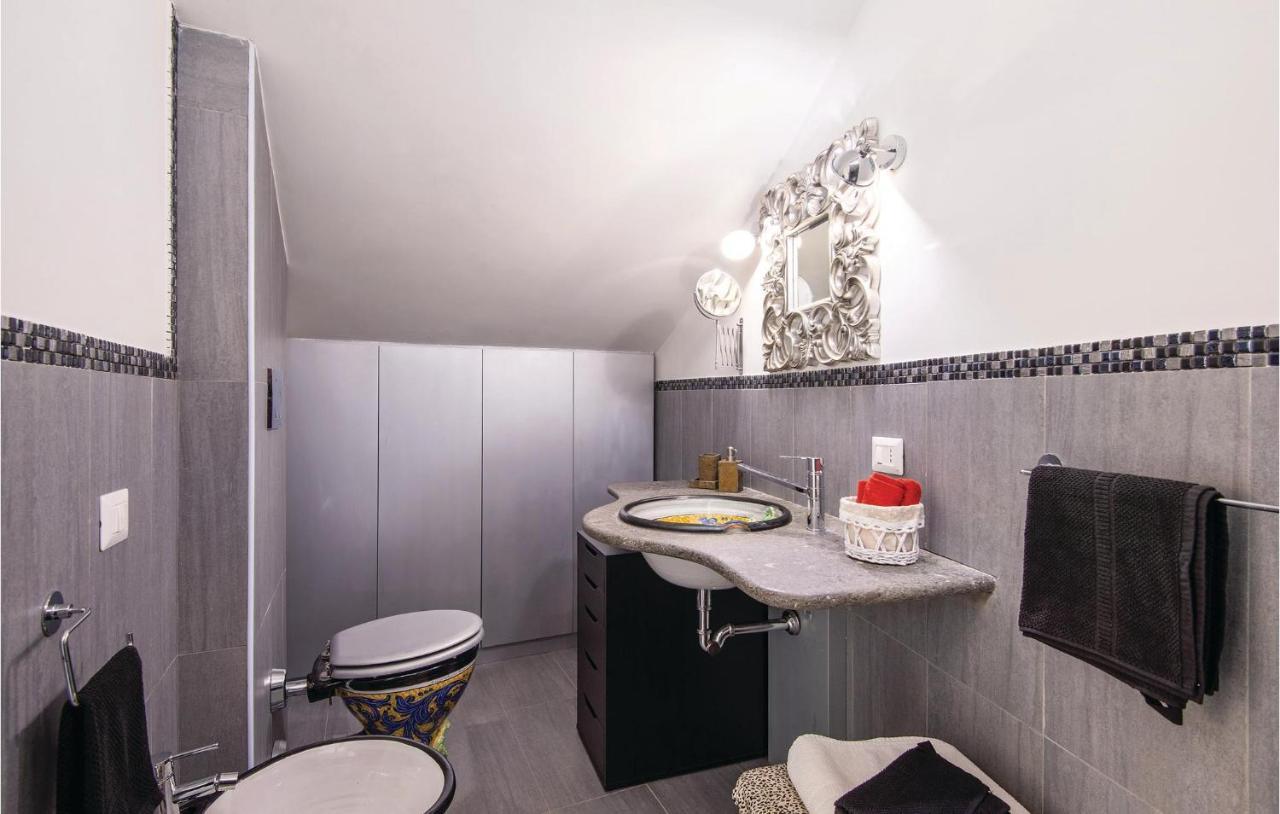 Casa vacanze 2 Bedroom Stunning In *