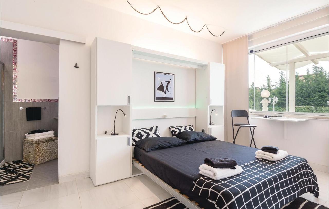 2 Bedroom Stunning In Casa vacanze Roma