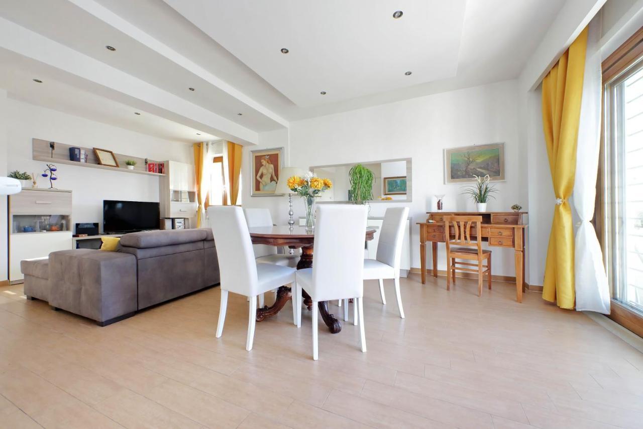 Chic Penthouse On Two Floors Apartamento *