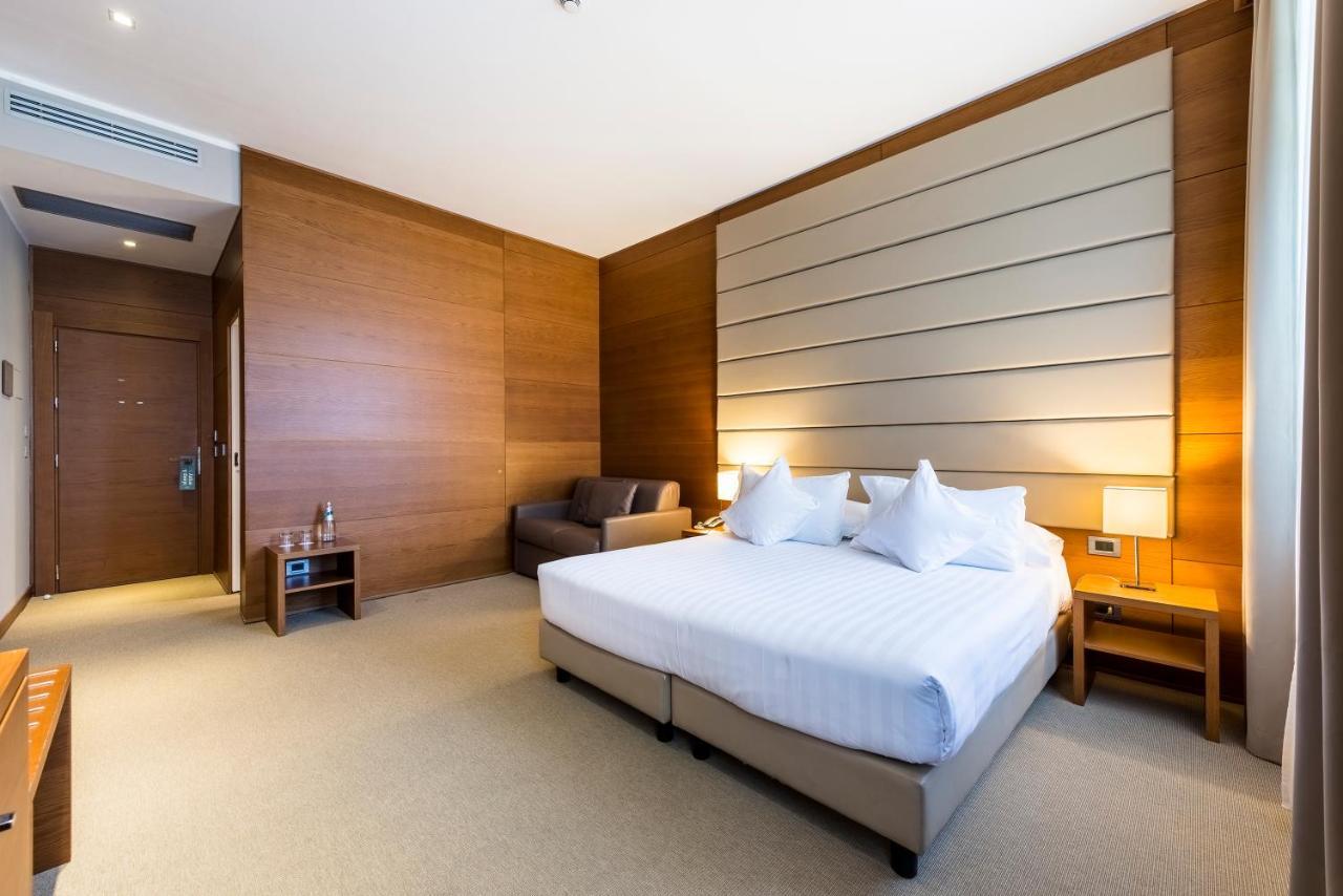 Hotel Occidental Aurelia
