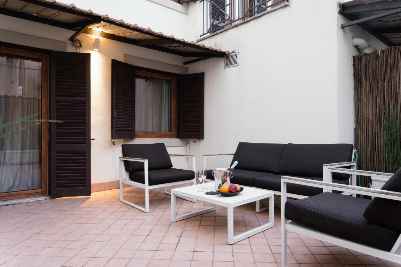 Unica Apartahotel 4*