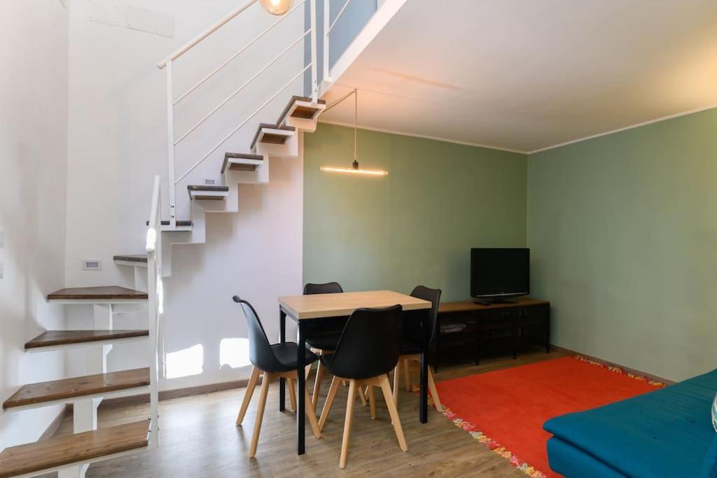 Interno 43 Roma
