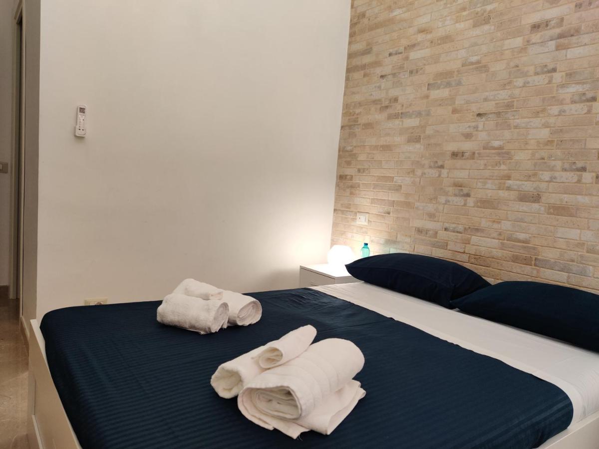 Apartamento Domus Enea - Colosseo Termini Roma