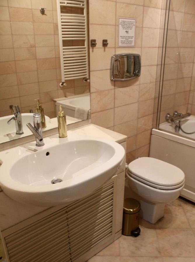 Apartment Wamma Spanish Steps With Two Bedrooms Rome