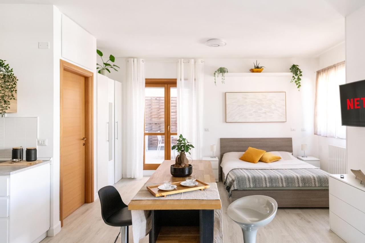 Loft Con Terrazzo - 3 Min Dalle Autostrade By Followgreenhouserome Roma