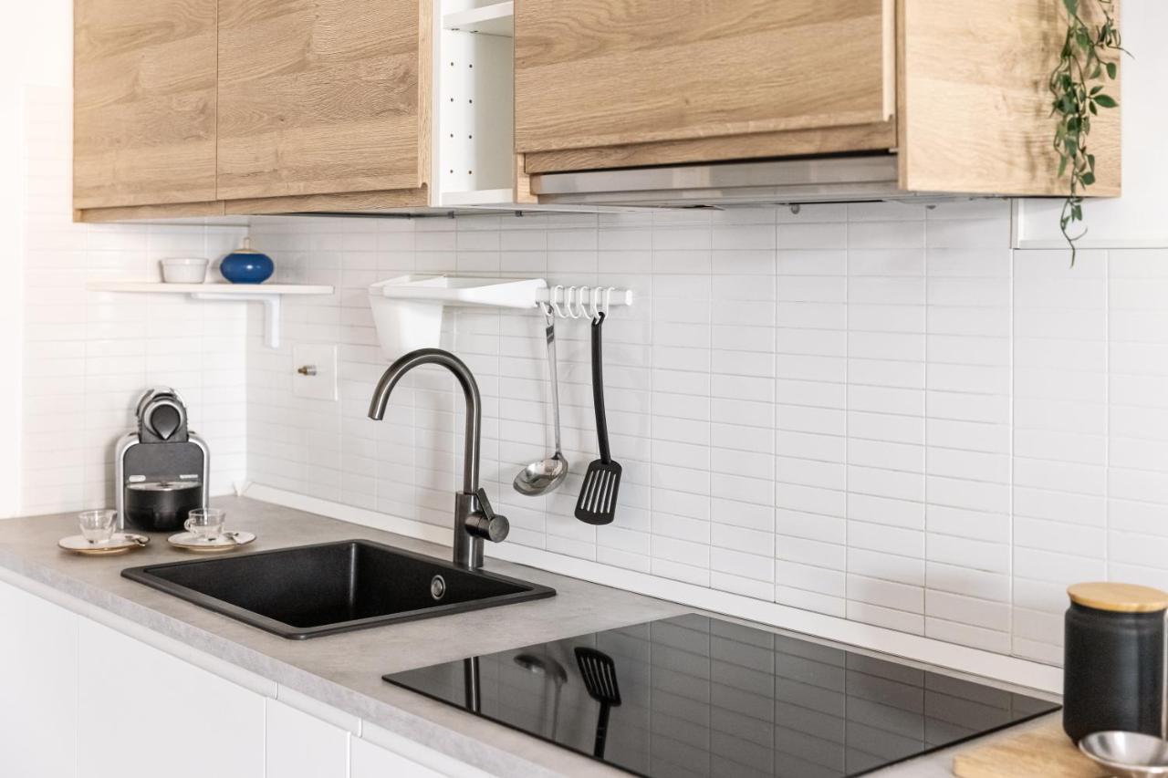 Loft Con Terrazzo - 3 Min Dalle Autostrade By Followgreenhouserome * Roma