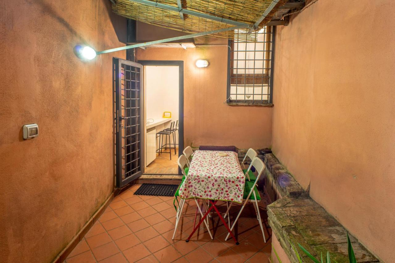 Intra' Residenza In Trastevere Gasthof Rom