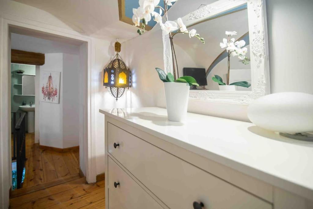 Apartment Via Dei Cestari Loft Rom