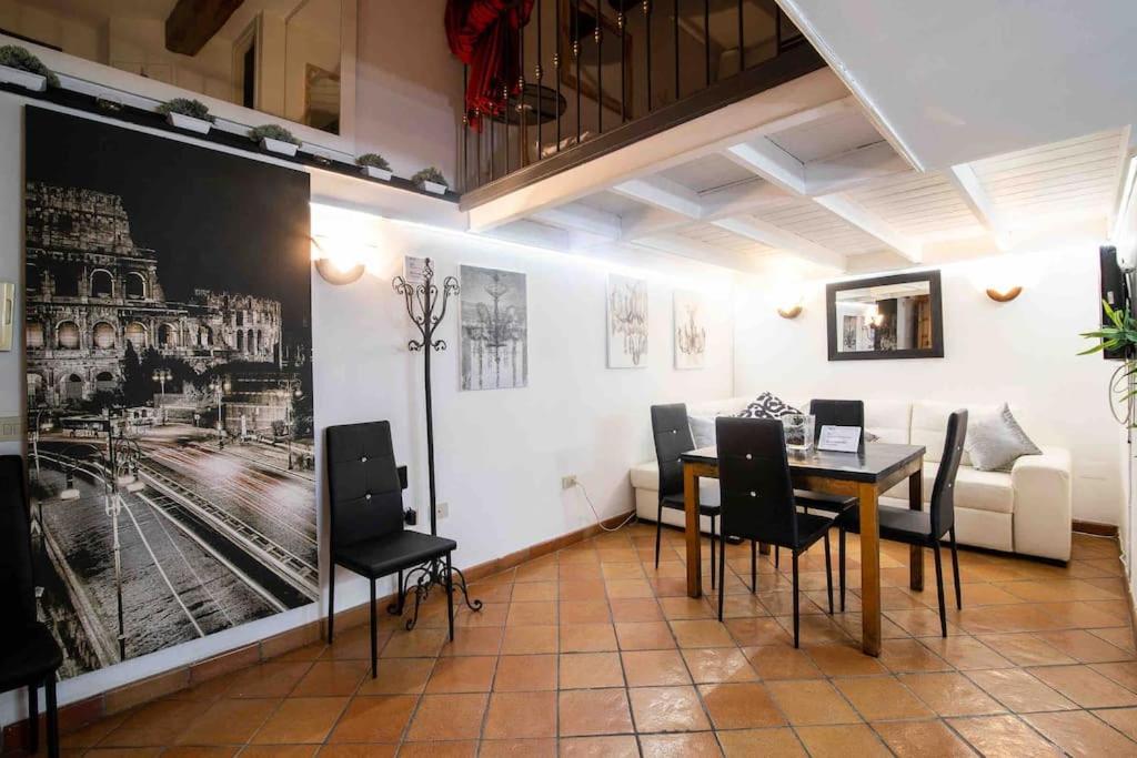 Via Dei Cestari Loft Apartment *