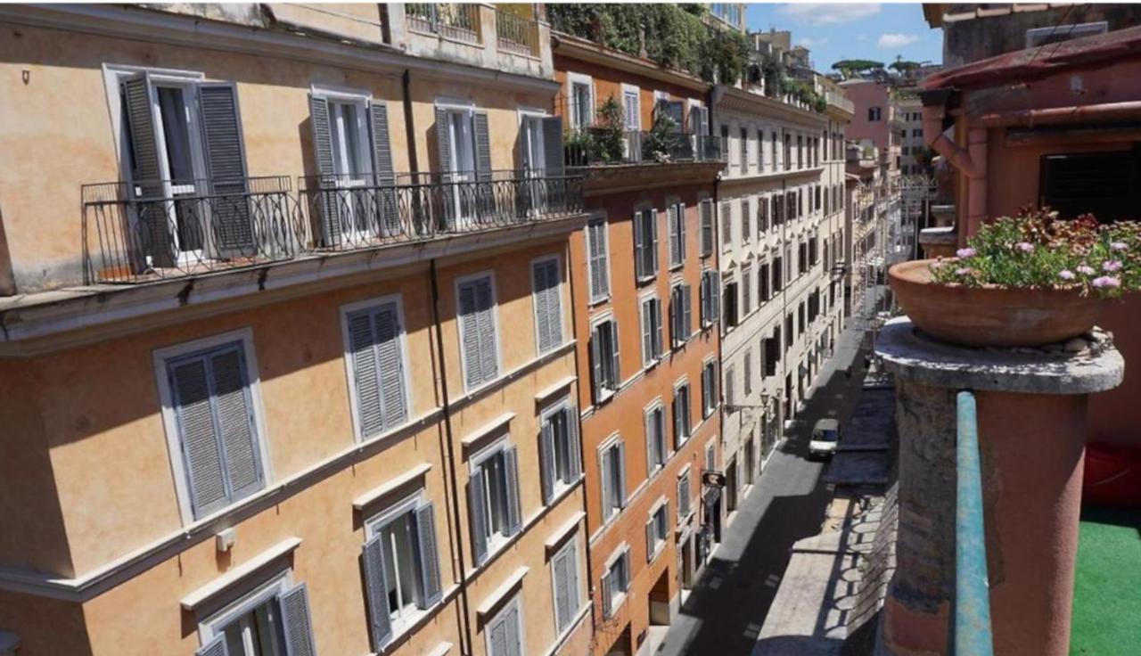 Terrazzo Frattina Roma