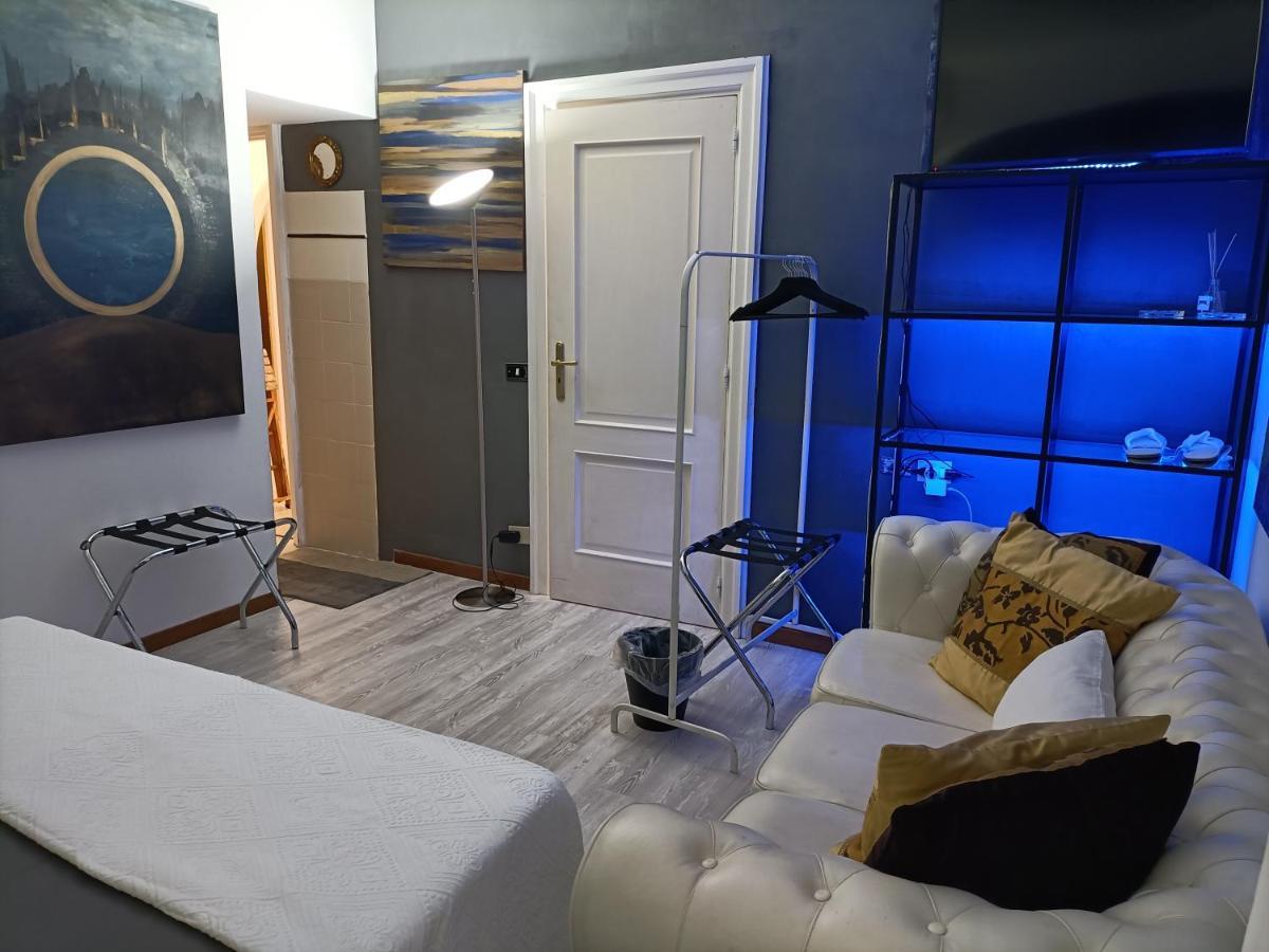Affittacamere Spanish Steps Bedroom *