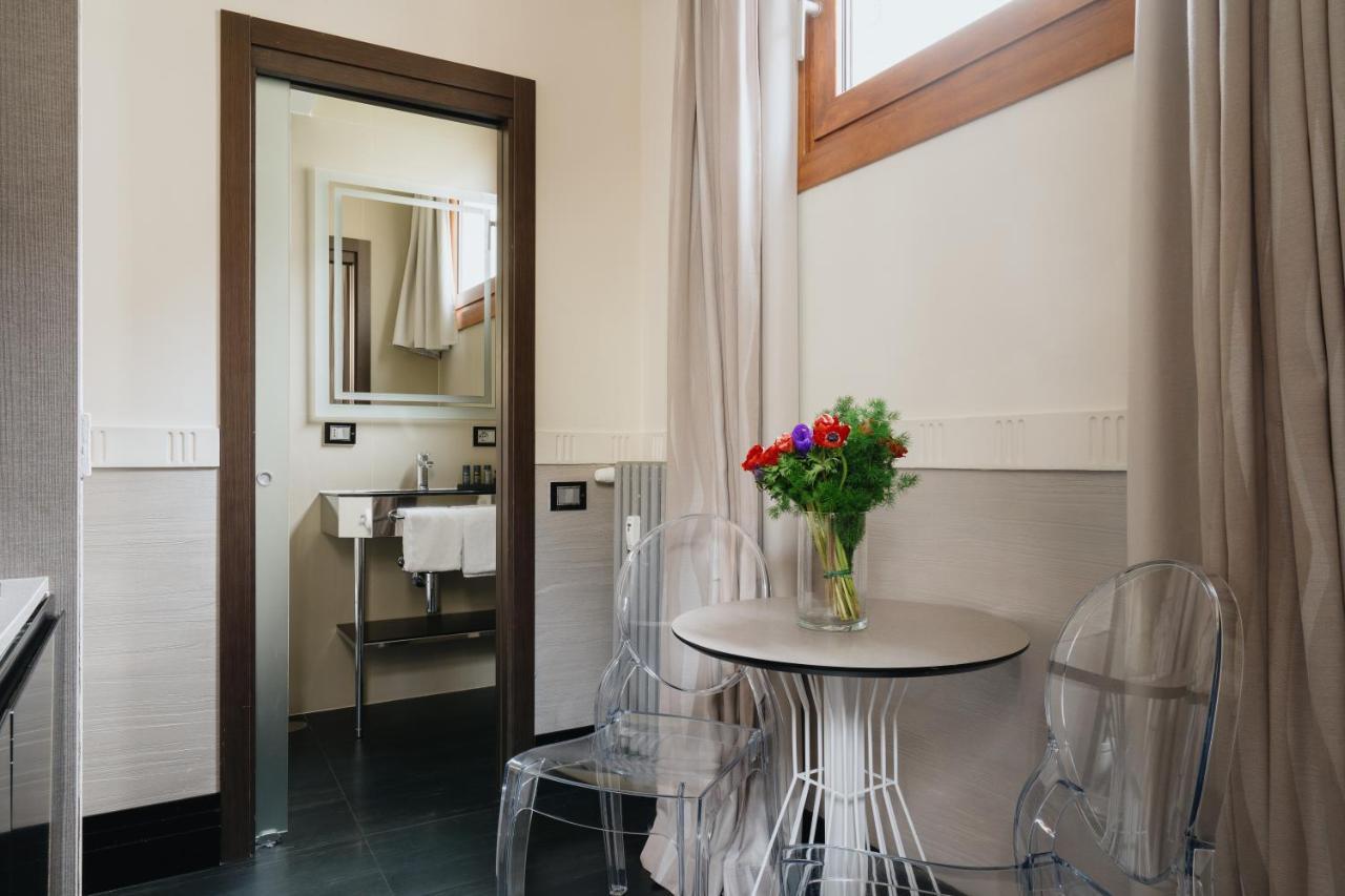 Unica 4* Roma