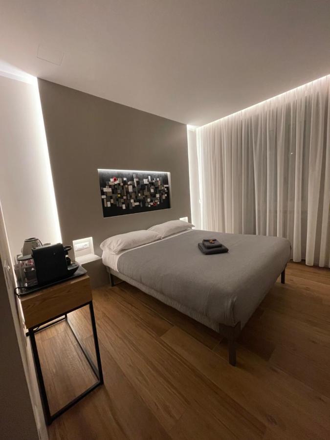 Lucrino 45 By Ale Casa de hóspedes Roma