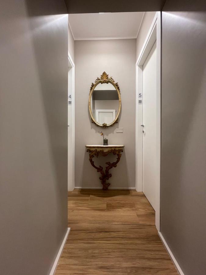Lucrino 45 By Ale * Roma