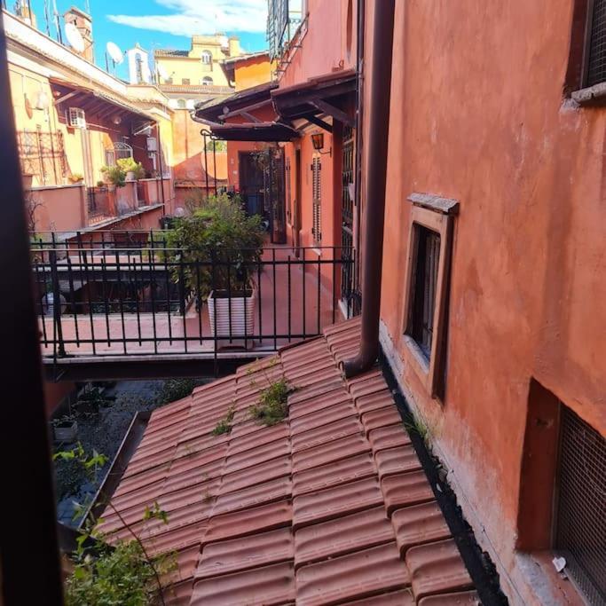 Apartamento Julia Nel Cuore Di Trastevere *