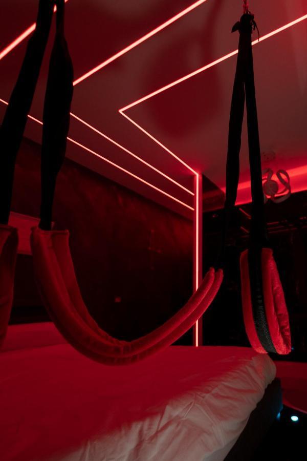 Luxury Bdsm Pensión