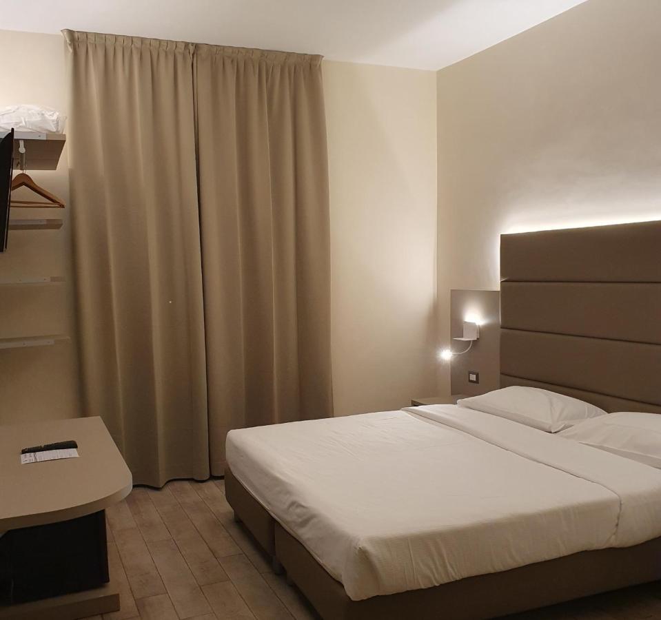 Hotel Lh Excel Montemario