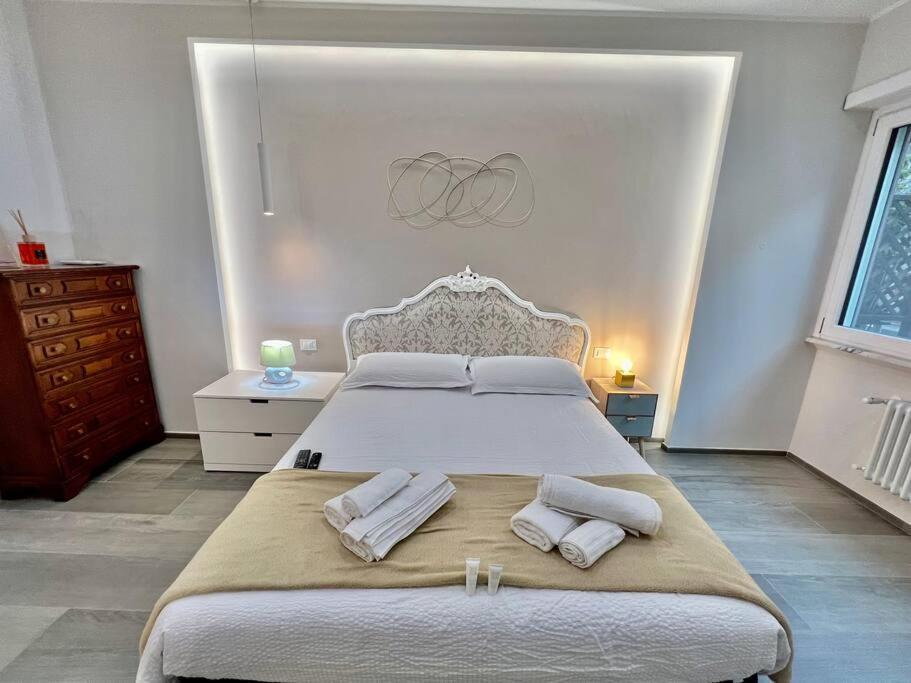 Apartamento Lussuoso 130 Mq Zona Cipro