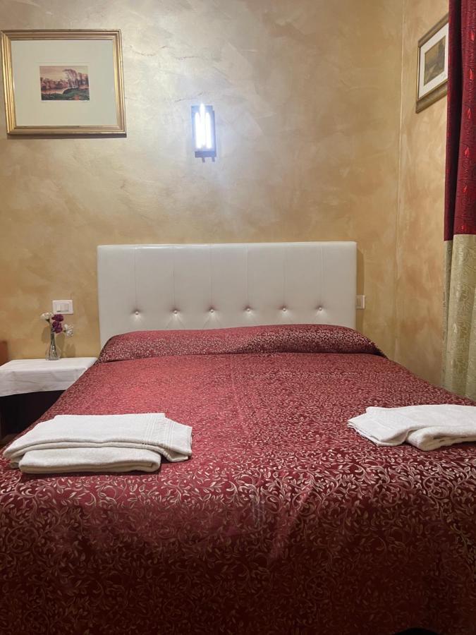 Roma Guest House Casa de hóspedes *
