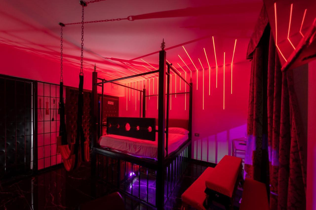 Guest house Luxury Bdsm Rome