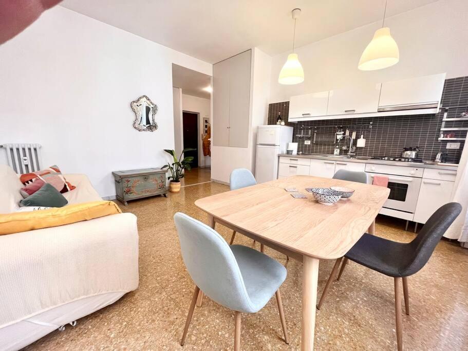 Homy Host - Bilocale A Testaccio Nel Cuore Di *