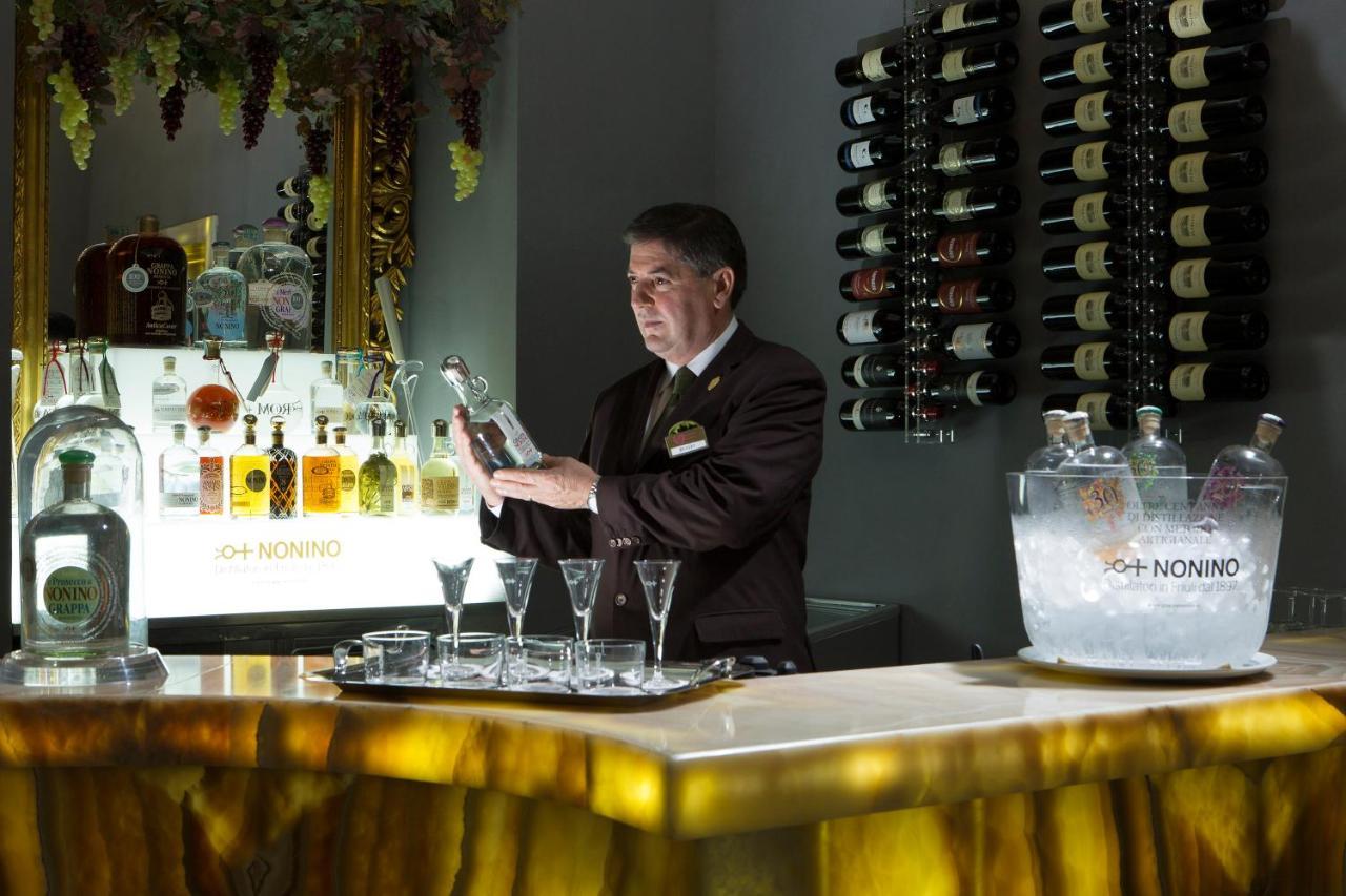 Golden Tulip Piram Hotel