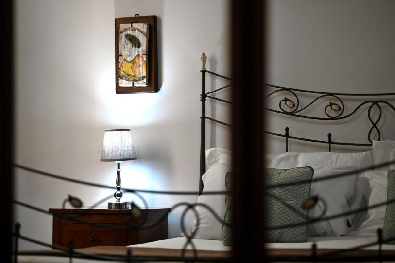Residenze Romanae - Vicolo Dell'aquila Gjestgiverier