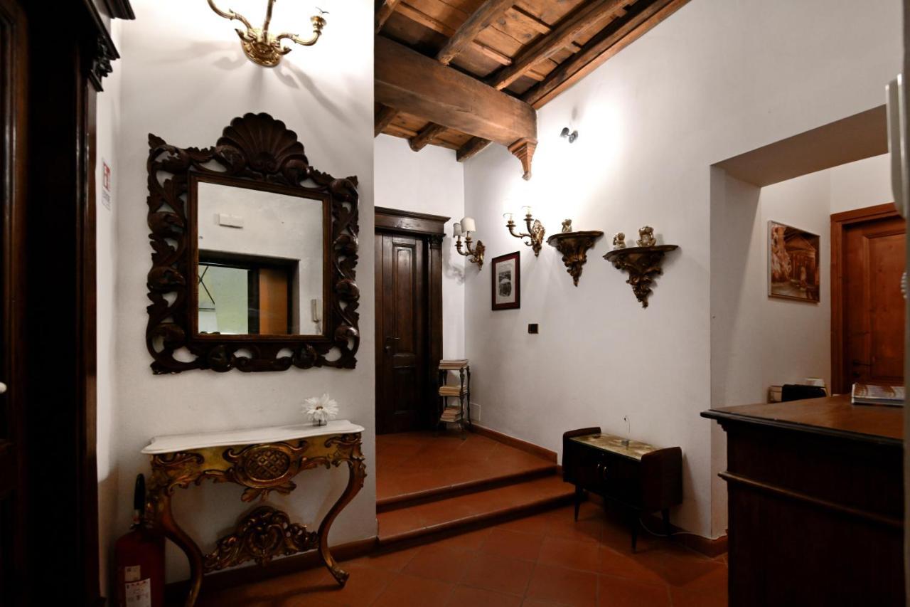 Residenze Romanae - Vicolo Dell'aquila Roma