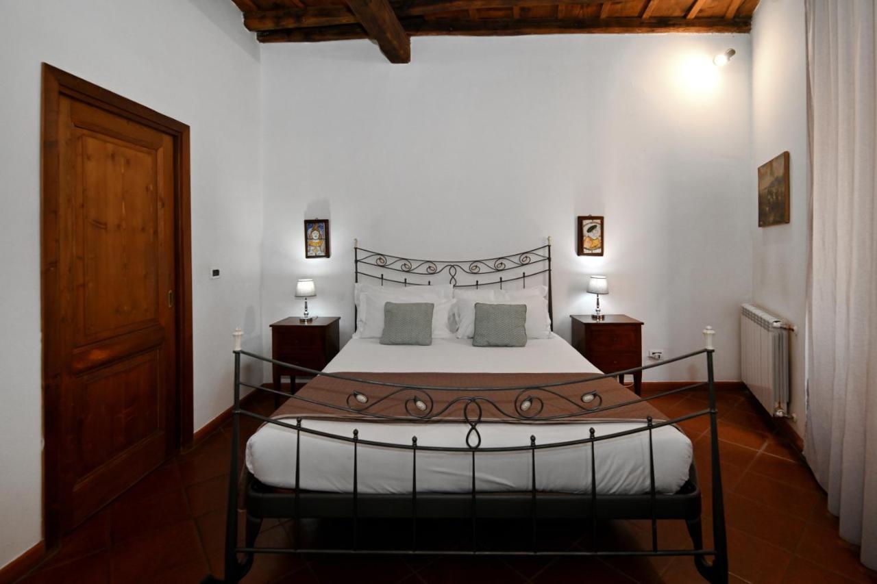 Residenze Romanae - Vicolo Dell'aquila * Roma