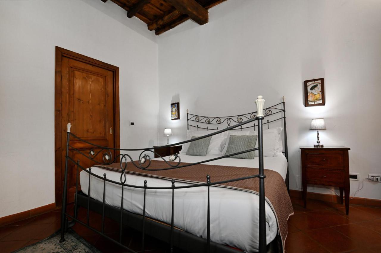 Residenze Romanae - Vicolo Dell'aquila * Roma