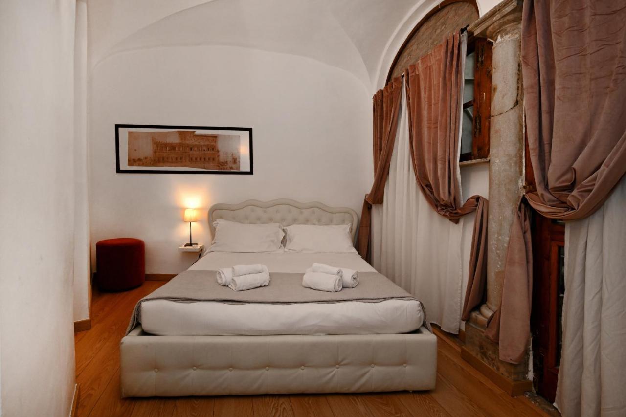 Sangallo Rooms - Residenze Romanae Gjestgiverier