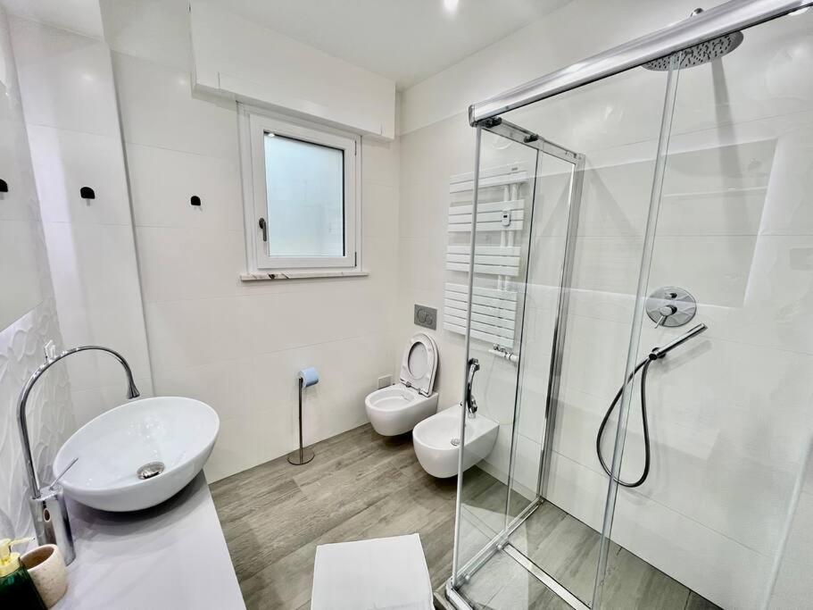 Lussuoso 130 Mq Zona Cipro * Roma