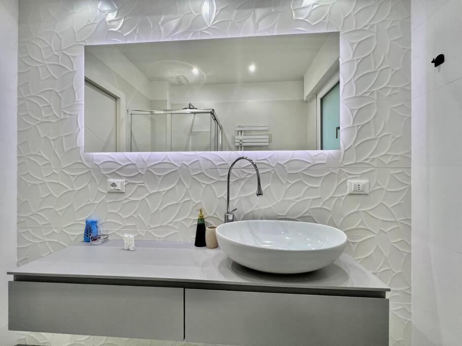 Apartamento Lussuoso 130 Mq Zona Cipro *