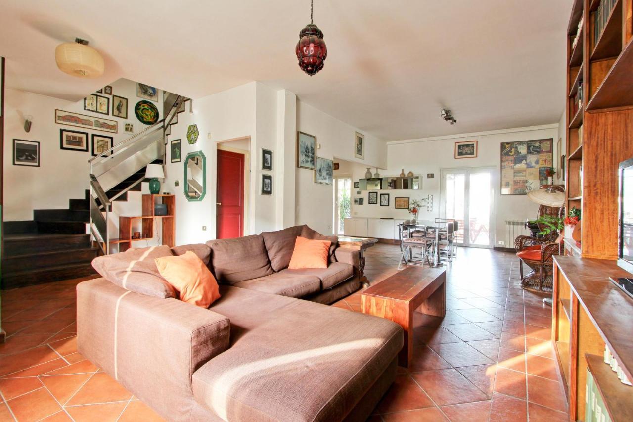 Villa On The Edge Of Town Roma
