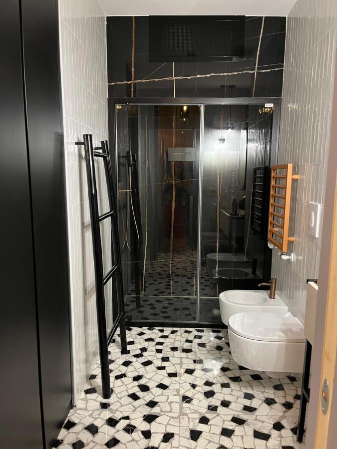 Trastevere Boutique With Gym And Steam Shower Apartamento *