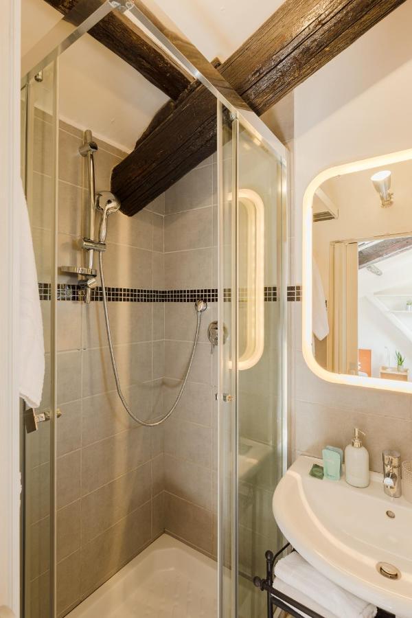 Apartamento La Mansarda Del Papa - Zeno 05 *