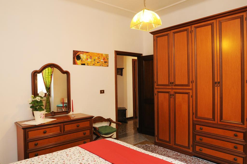 Casa Regina Holidays Appartamento *