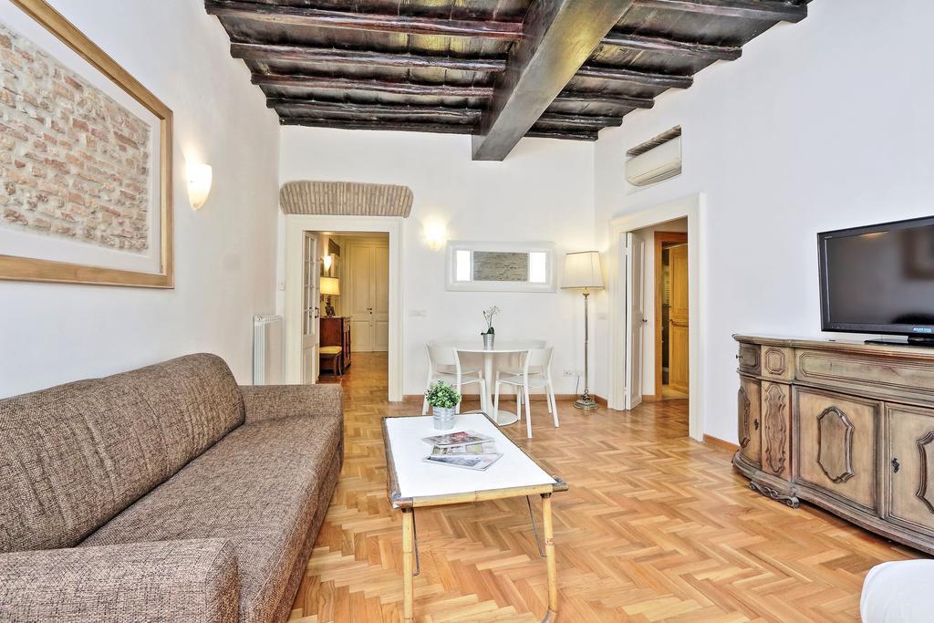 Appartamento Spagna Charme - My Extra