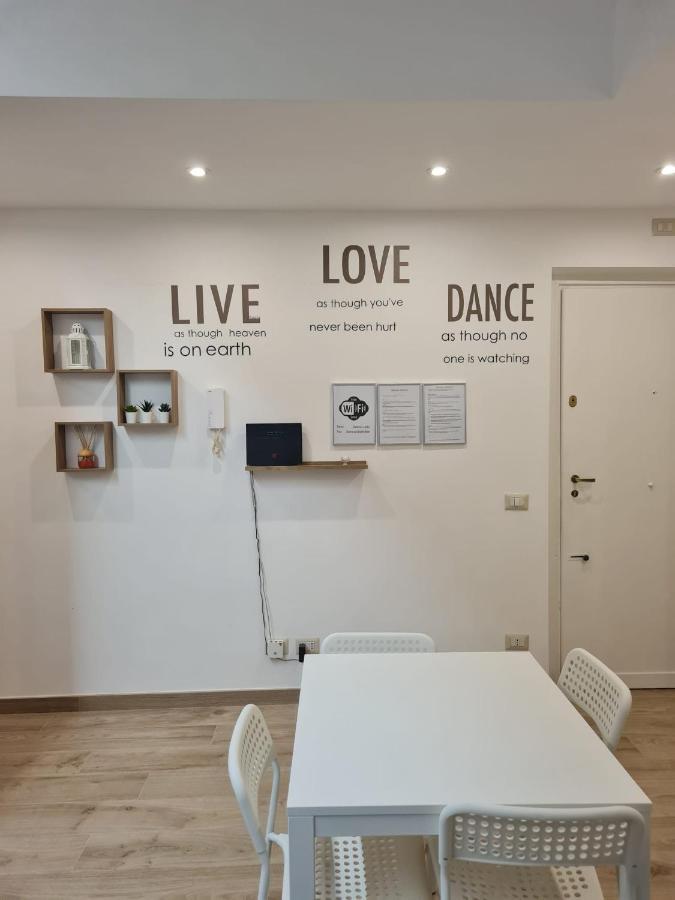 Domus Lidia - Non Fumatori Apartamento