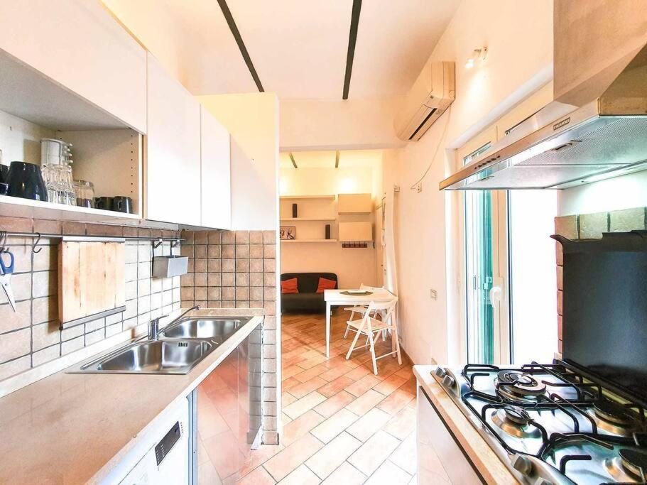Cozy In Pigneto Up To 4 Apartamento