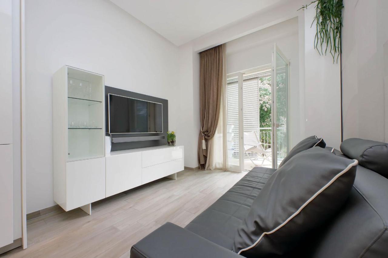 Domus Aventino * Roma