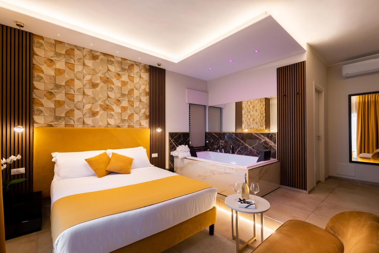Guest house Albadea Suites&jacuzzi Rome