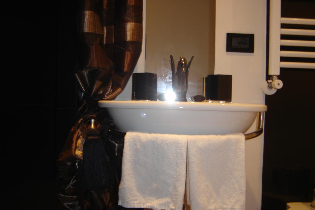 Hotel Domus Borgognona