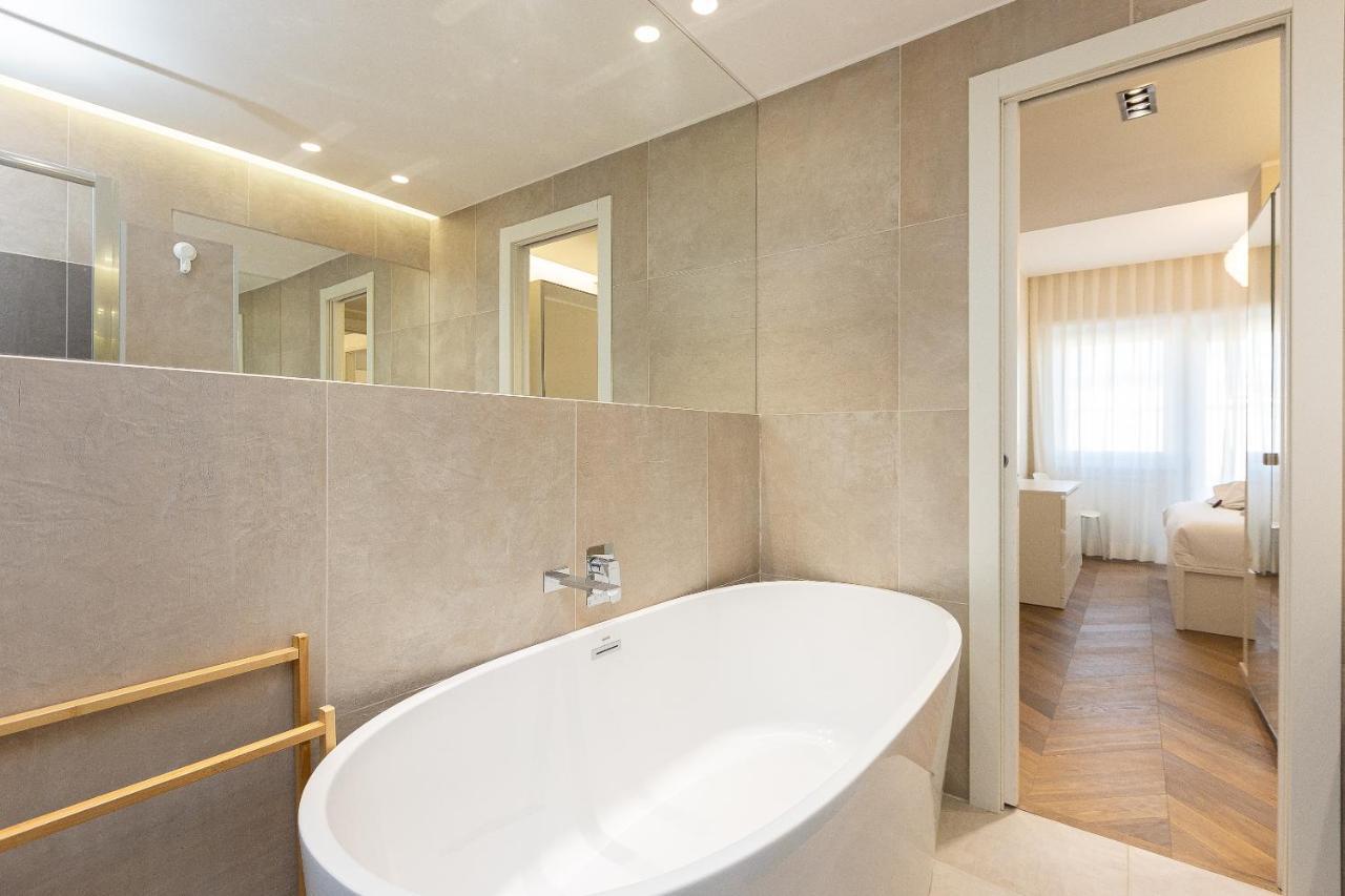 Aurelia Sunset Penthouse By In