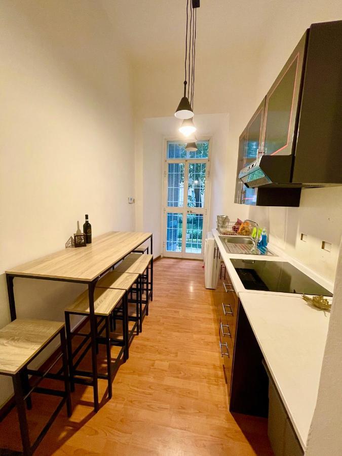 Parisa House Leilighet